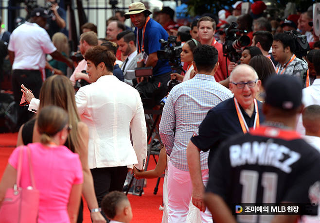 “MK电竞”赫尔墨斯:古希腊神话中商业和小偷之神也是众神的使者(图1) MK电竞