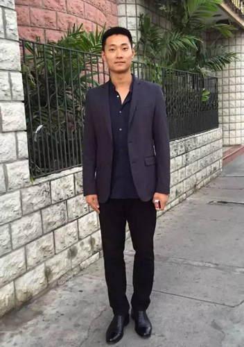 MK电竞-龙城镇第一中心幼儿园举行秋季趣味运动会(图2) MK电竞