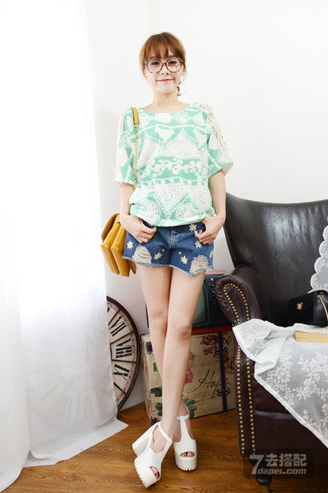 “MK电竞”遥字组词，遥字四字组词语